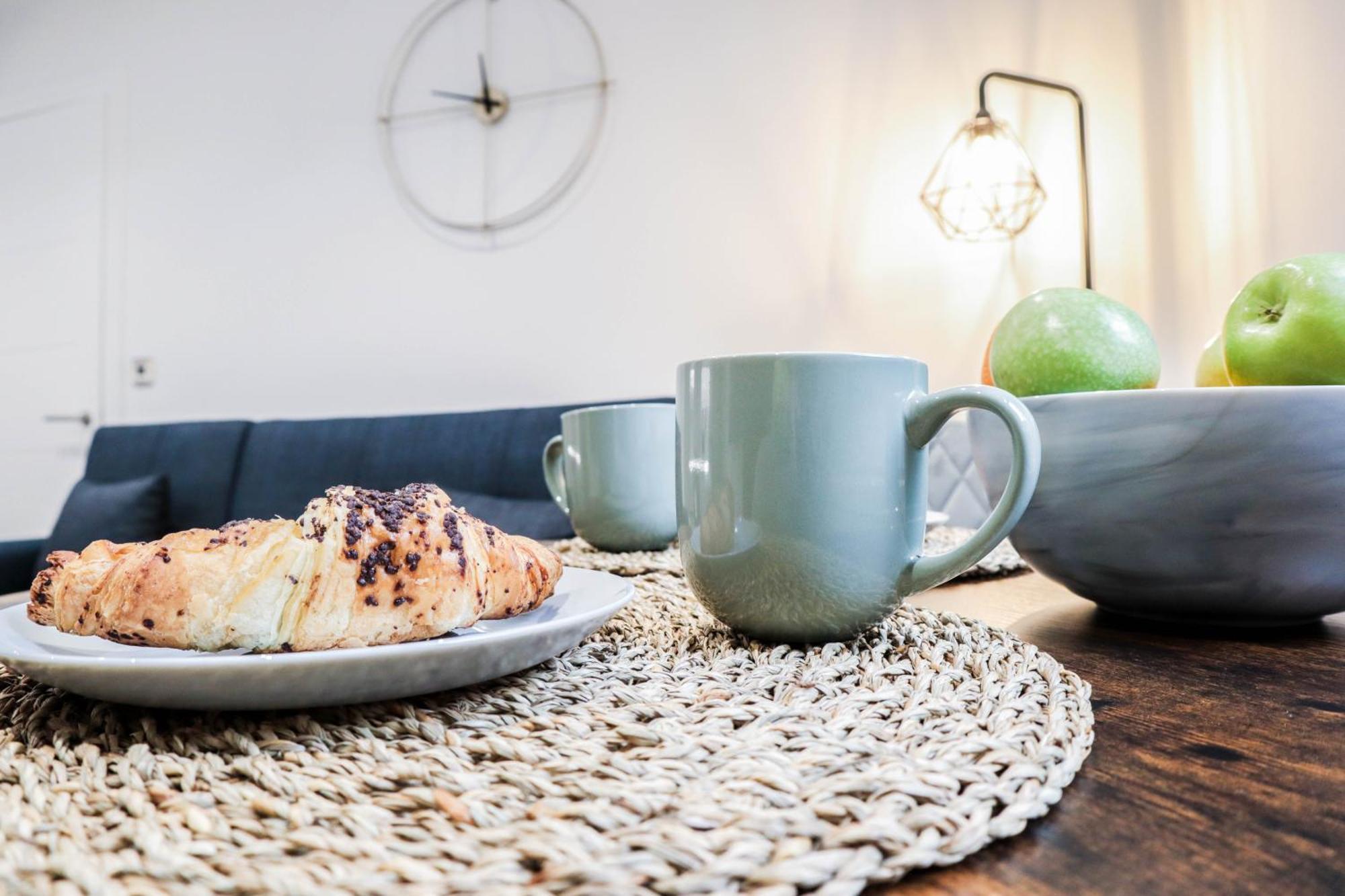 Modern 1-Bed Apartment In Buckinghamshire With Free Wifi, Parking & Garden ハイワイクーム エクステリア 写真