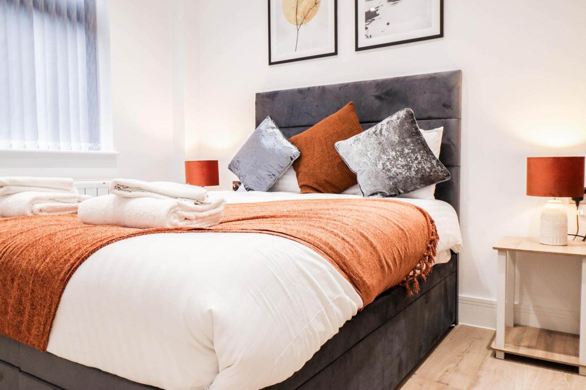 Modern 1-Bed Apartment In Buckinghamshire With Free Wifi, Parking & Garden ハイワイクーム エクステリア 写真
