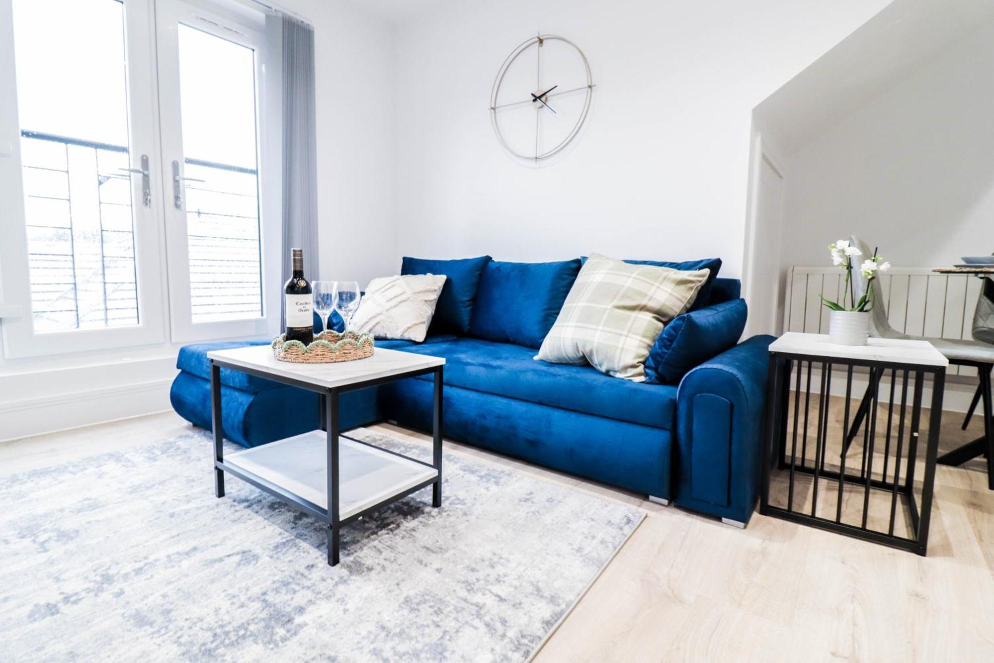 Modern 1-Bed Apartment In Buckinghamshire With Free Wifi, Parking & Garden ハイワイクーム エクステリア 写真